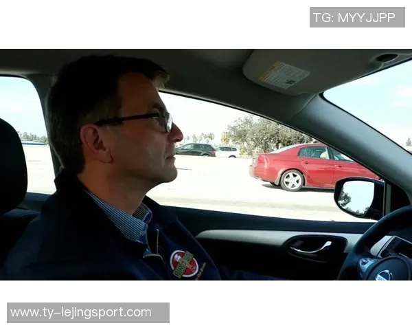 主教练Zedan与张博源共同探访加州大学伯克利分校精彩瞬间分享 主教练Zedan与张博源共同探访加州大学伯克利分校精彩瞬间分享