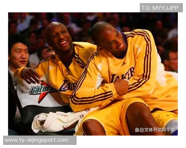 湖人阵容捉襟见肘仅剩十人出战背靠背对抗开拓者三名双向合同球员参战