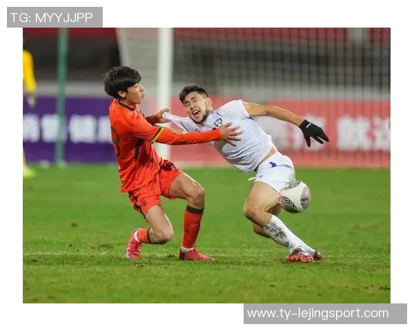 熊猫杯国际足球锦标赛中国U22男足与乌兹别克斯坦U22男足激战成平局 熊猫杯国际足球锦标赛中国U22男足与乌兹别克斯坦U22男足激战成平局